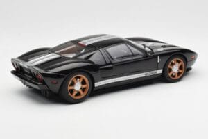 Ford GT Black With White Stripes AUTOart 1:18 73023 Diecast — photo 3 of 8