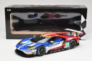 Ford GT GTE Chip Ganassi USA #69 R. Briscoe / R. Westbrook / S. Dixon 24 Hours of Le Mans 2016 Minichamps 1:18 155168669 Diec — photo 6 of 6