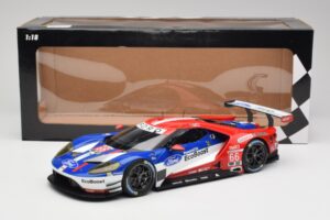 Ford GT #68 D. Muller / J. Hand / S. Bourdais LMGTE Pro Winner 24 Hours of Le Mans 2016 Minichamps 1:18 4012138143098 Diecast — photo 6 of 6