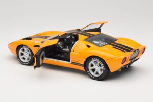 Ford GT Orange Beanstalk Group 1:18 686500597 Diecast — photo 5 of 8