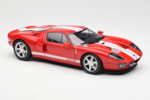 Ford GT Red AUTOart 1:18 73021 Diecast — photo 6 of 8