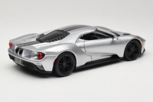 Ford GT Silver Maisto 1:18 31384 Diecast — photo 3 of 8