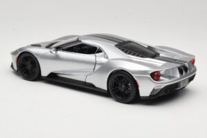Ford GT Silver Maisto 1:18 31384 Diecast — photo 7 of 8