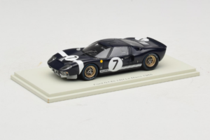 Ford GT40 Mk I #7 B. Bondurant / U. Maglioli 24 Hours of Le Mans 1965 Spark 1:43 S4536 Resin — photo 2 of 4