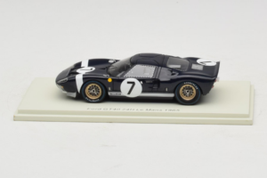 Ford GT40 Mk I #7 B. Bondurant / U. Maglioli 24 Hours of Le Mans 1965 Spark 1:43 S4536 Resin
