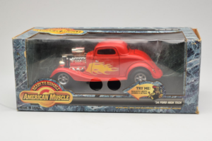 Ford High Tech Red with Flame American Muscle 1:18 7726 Diecast — photo 4 of 4
