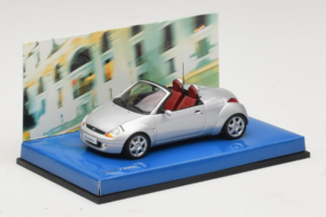 Ford Ka Cabriolet Silver Minichamps 1:43 403086434 Diecast — photo 2 of 4