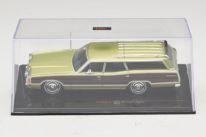 Ford LTD Country Squire Green Bronze IXO 1:43 CLC608N Diecast — photo 4 of 5