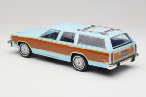 Ford LTD Country Squire Charlie's Angels Movie GreenLight 1:18 19066 Diecast — photo 7 of 8