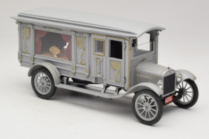 Ford Model T Ornate Carved Hearse Precision Miniatures 1:18 PMSC-07G Diecast — photo 6 of 8