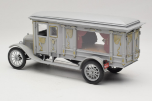 Ford Model T Ornate Carved Hearse Precision Miniatures 1:18 PMSC-07G Diecast — photo 7 of 8