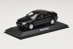 Ford Mondeo Mk3 Black Minichamps 1:43 MONDEO004 Diecast — photo 2 of 4