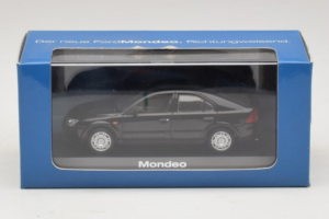 Ford Mondeo Mk3 Black Minichamps 1:43 MONDEO004 Diecast — photo 4 of 4