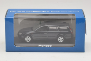Ford Mondeo Mk3 Touring Black Minichamps 1:43 MONDEO003 Diecast — photo 4 of 4