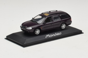 Ford Mondeo Mk1 Turnier Dark Blue Metallic Minichamps 1:43 43306312 Diecast — photo 2 of 4