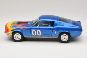 Ford Mustang Cooter's Car Dukes of Hazzard Tomy 1:18 21957P Diecast — photo 3 of 6