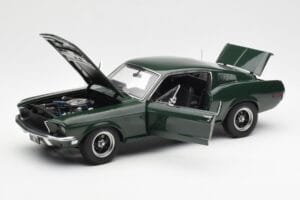 Ford Mustang GT Bullitt Green AUTOart 1:18 72812 Diecast — photo 2 of 8