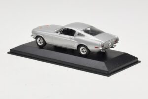 Ford Mustang GT Silver Minichamps 1:43 FORD001 Diecast — photo 3 of 4