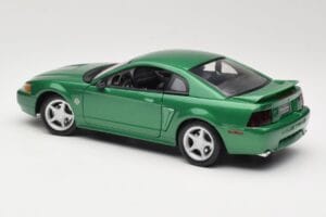 Ford Mustang GT SN95 Green Maisto 1:18 50326 Diecast — photo 7 of 8