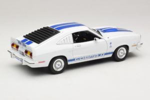 Ford Mustang II Cobra II Charlie's Angels Movie Greenlight 1:18 12880 Diecast — photo 3 of 8