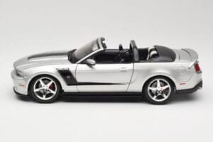 Ford Mustang S197 Roush 427R Convertible Silver Maisto 1:18 31669 Diecast — photo 4 of 8