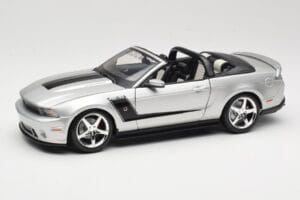 Ford Mustang S197 Roush 427R Convertible Silver Maisto 1:18 31669 Diecast