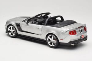 Ford Mustang S197 Roush 427R Convertible Silver Maisto 1:18 31669 Diecast — photo 7 of 8