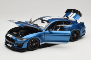 Ford Mustang Shelby GT500 S550 Atlas Blue Metallic IXO 1:18 18RDC244-FO Diecast — photo 2 of 8