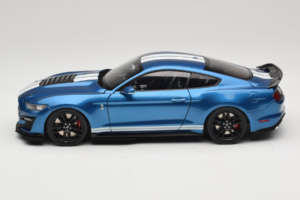Ford Mustang Shelby GT500 S550 Atlas Blue Metallic IXO 1:18 18RDC244-FO Diecast — photo 4 of 8