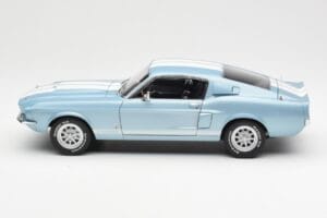 Ford Mustang Shelby GT500 Light Blue Metallic With White Stripes AUTOart 1:18 72907 Diecast — photo 4 of 8