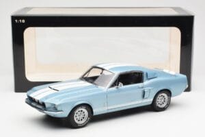 Ford Mustang Shelby GT500 Light Blue Metallic With White Stripes AUTOart 1:18 72907 Diecast — photo 8 of 8