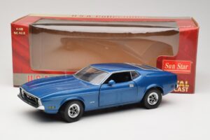 Ford Mustang SportsRoof Blue Sun Star 1:18 3612 Diecast — photo 8 of 8