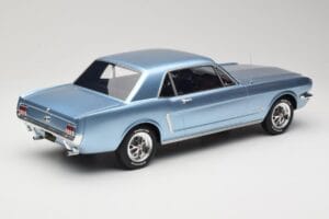 Ford Mustang V8 Hardtop Pony GT Silver Blue GT Spirit 1:12 G089 Resin — photo 2 of 6
