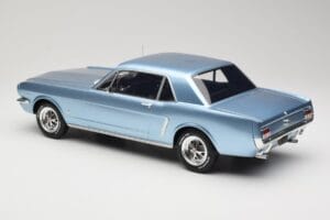 Ford Mustang V8 Hardtop Pony GT Silver Blue GT Spirit 1:12 G089 Resin — photo 5 of 6