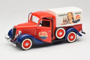 Ford Pickup Truck Pepsi-Cola Solido 1:18 99053 Diecast — photo 2 of 8