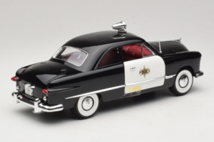 Ford Police Car Anson 1:18 6254 Diecast — photo 2 of 6