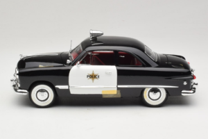 Ford Police Car Anson 1:18 6254 Diecast — photo 3 of 6