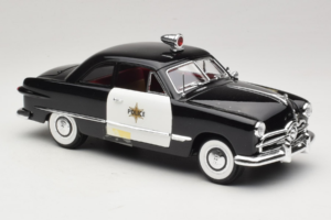 Ford Police Car Anson 1:18 6254 Diecast — photo 4 of 6