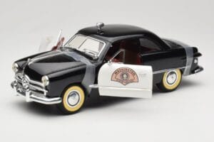 Ford Sedan Washington State Police Solido 1:18 8158 Diecast — photo 2 of 8