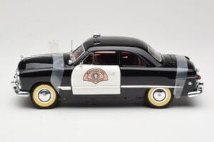 Ford Sedan Washington State Police Solido 1:18 8158 Diecast — photo 4 of 8