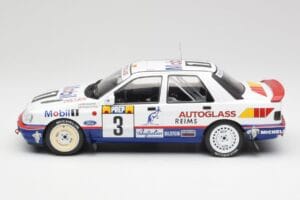 Ford Sierra RS Cosworth 4x4 #3 M. Biasion / T. Siviero Rally Monte Carlo 1992 MCG 1:18 MCG18355R Diecast — photo 3 of 6