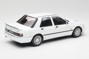 Ford Sierra RS Cosworth 4x4 White MCG 1:18 MCG18353 Diecast — photo 2 of 6