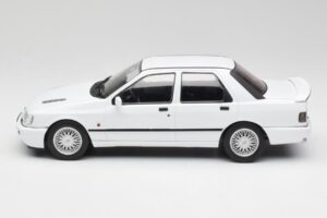 Ford Sierra RS Cosworth 4x4 White MCG 1:18 MCG18353 Diecast — photo 3 of 6