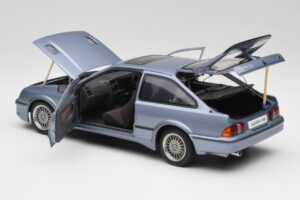 Ford Sierra RS Cosworth Moonstone Blue AUTOart 1:18 72863 Diecast — photo 5 of 8