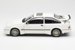 Ford Sierra RS Cosworth White AUTOart 1:18 72862 Diecast — photo 4 of 8