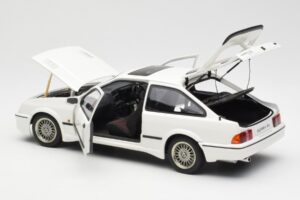 Ford Sierra RS Cosworth White AUTOart 1:18 72862 Diecast — photo 5 of 8