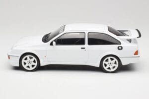 Ford Sierra RS Cosworth White IXO 1:18 18CMC121 Diecast — photo 3 of 6