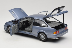 Ford Sierra RS Cosworth Blue Minichamps 1:18 150084002 Diecast — photo 5 of 8