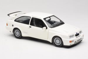 Ford Sierra RS Cosworth White Minichamps 1:18 150084000 Diecast — photo 6 of 8