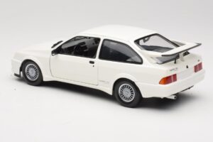 Ford Sierra RS Cosworth White Minichamps 1:18 150084000 Diecast — photo 7 of 8
